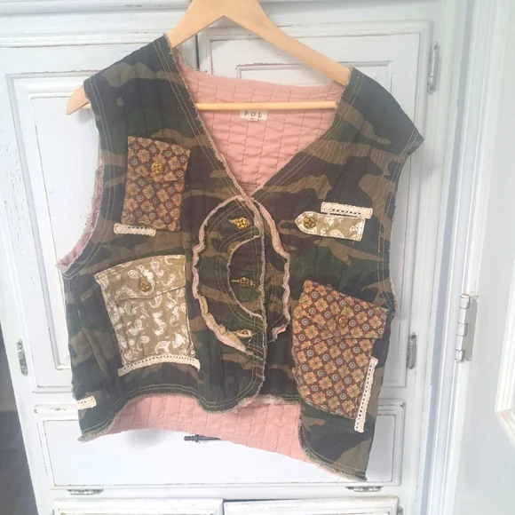Camouflage Patchwork POL Vest Size Medium 100% Cotton - Picture 1 of 10